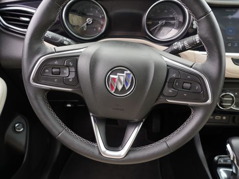 Used 2021 Buick Encore GX Essence AWD/4WD image 23