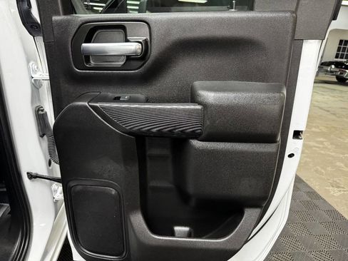 Used 2024 GMC Sierra 2500 Pro image 42