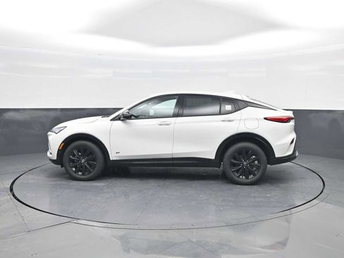 New 2026 Buick Envista Sport Touring image 5