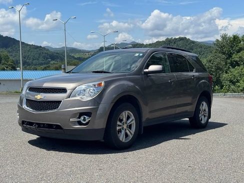 Used 2011 Chevrolet Equinox LT FWD image 3