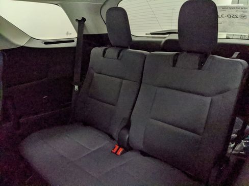 New 2025 Ford Explorer Active image 24