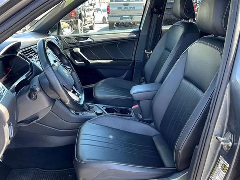 Used 2022 Volkswagen Tiguan SE R-Line AWD/4WD image 27