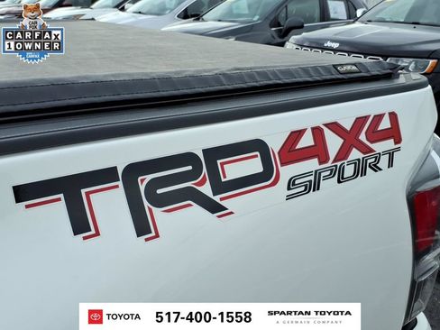Used 2021 Toyota Tacoma TRD Sport w/ Technology Package AWD/4WD image 21
