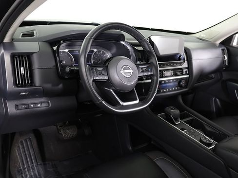 Used 2023 Nissan Pathfinder SL w/ SL Premium Package AWD/4WD image 31