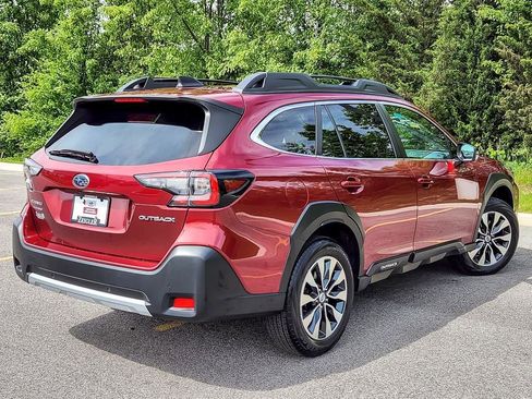 Certified 2024 Subaru Outback Limited AWD/4WD image 8