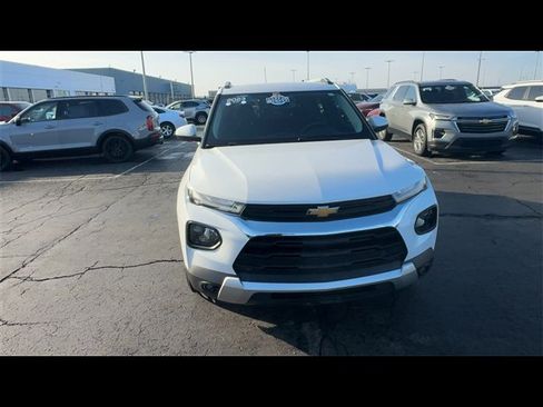 Certified 2023 Chevrolet TrailBlazer LT w/ Convenience Package image 3