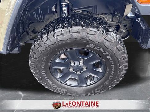 Used 2020 Jeep Gladiator Mojave image 31