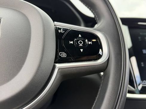 Used 2019 Volvo S60 T5 Inscription FWD image 23