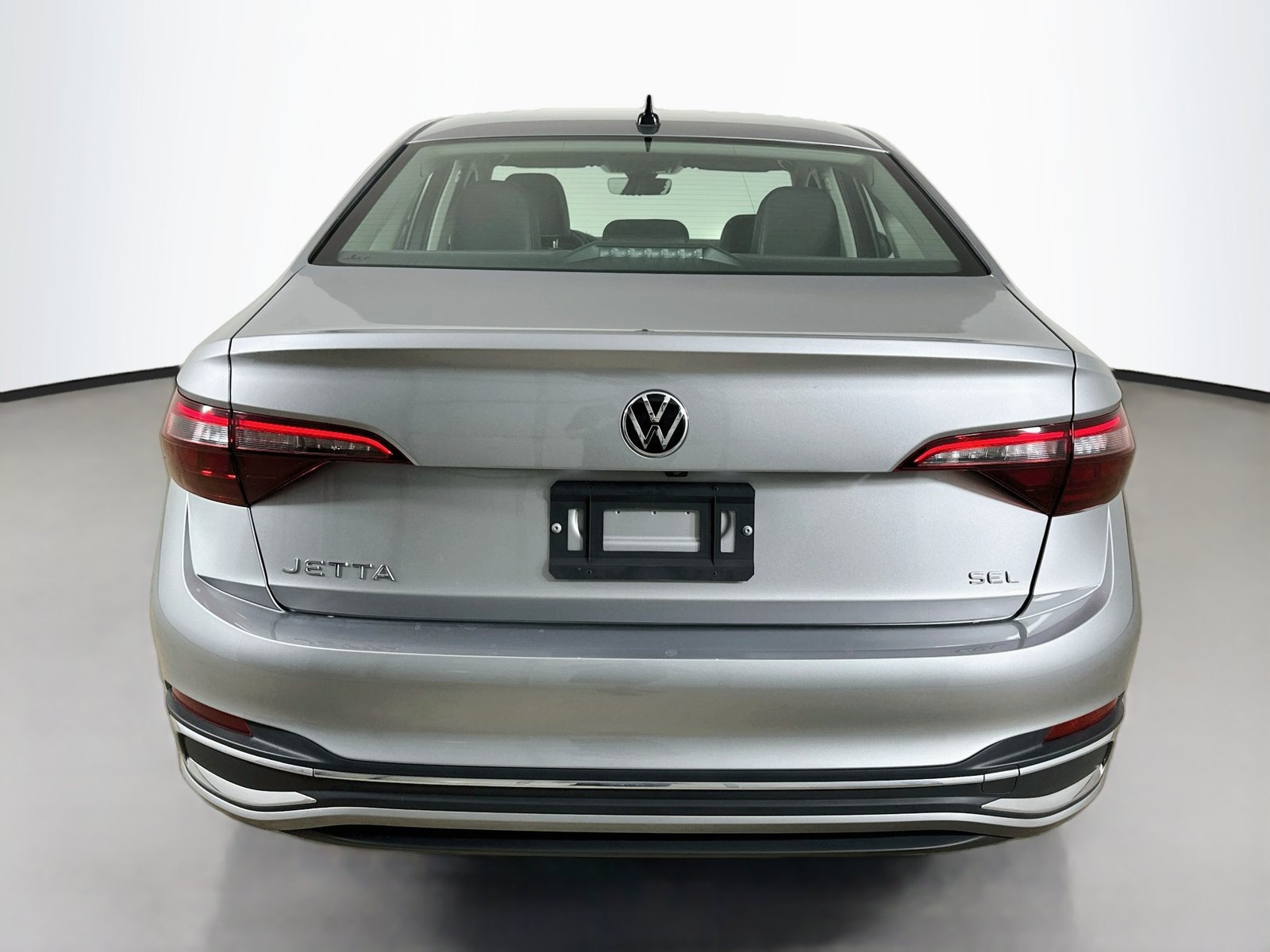 Certified 2024 Volkswagen Jetta SEL FWD image 6