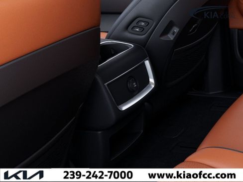 New 2026 Kia Carnival EX image 26