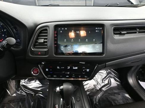Used 2016 Honda HR-V EX image 31