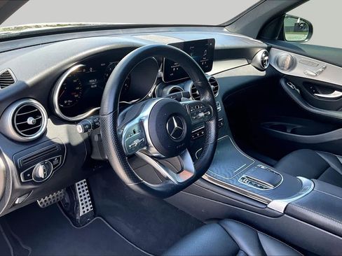 Used 2021 Mercedes-Benz GLC 300 image 18