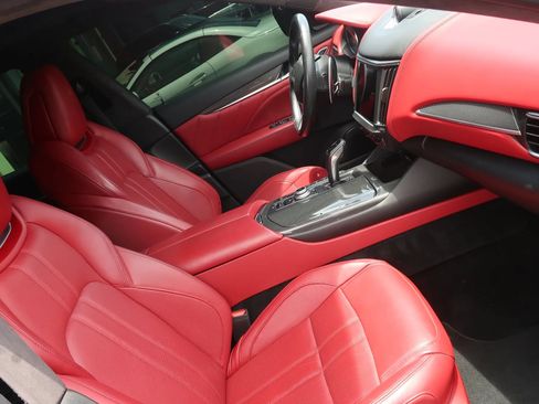 Used 2022 Maserati Levante Modena AWD/4WD image 26
