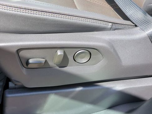 New 2026 Chevrolet Silverado 1500 High Country w/ Technology Package image 13