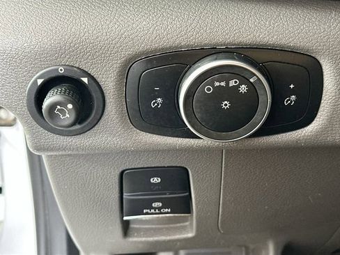 Used 2023 Ford Transit 250 148 Medium Roof w/ Load Area Protection Package image 19