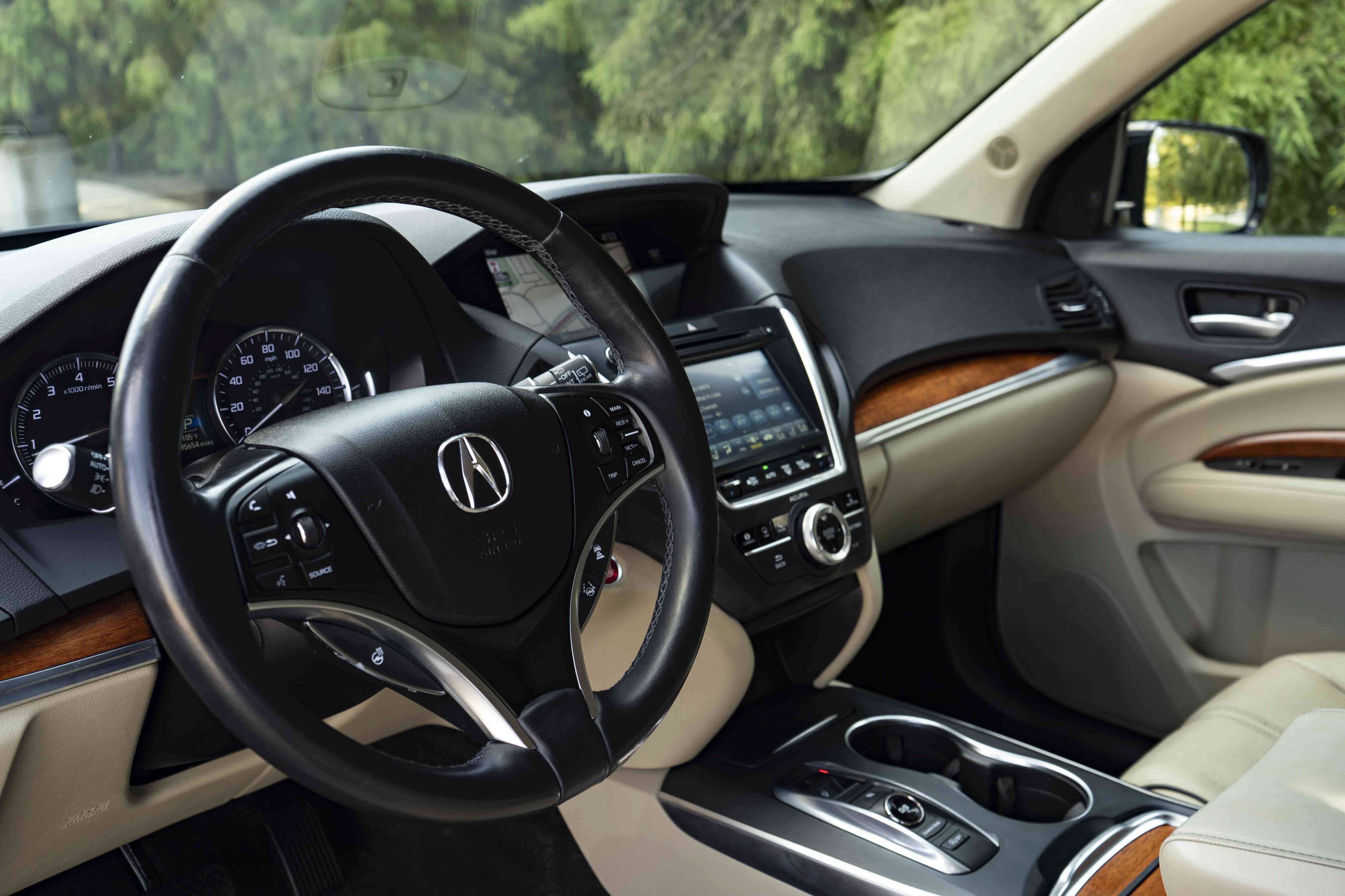 Used 2018 Acura MDX w/ Advance Package FWD image 15