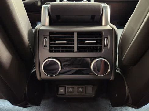 New 2026 Land Rover Discovery S AWD/4WD image 30