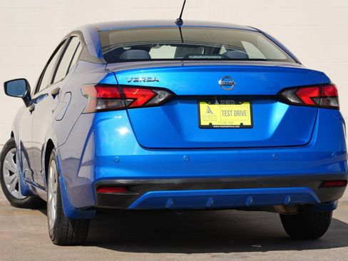 Used 2020 Nissan Versa S FWD image 6