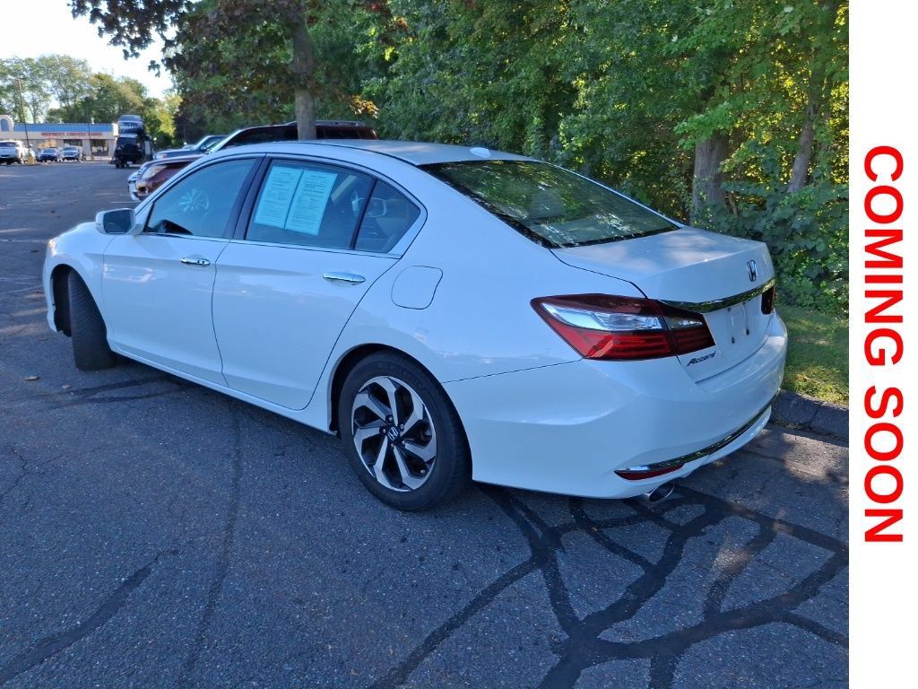 Used 2016 Honda Accord EX-L image 8