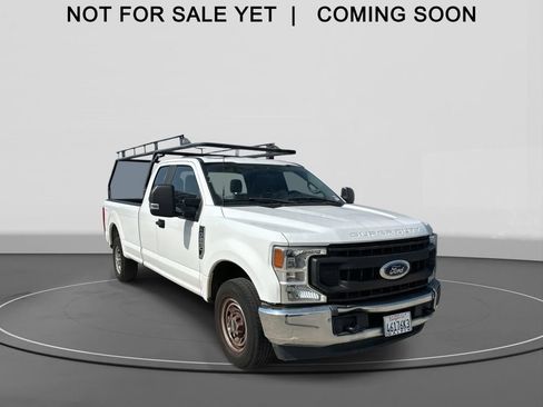 Used 2022 Ford F250 XL w/ Power Equipment Group image 1