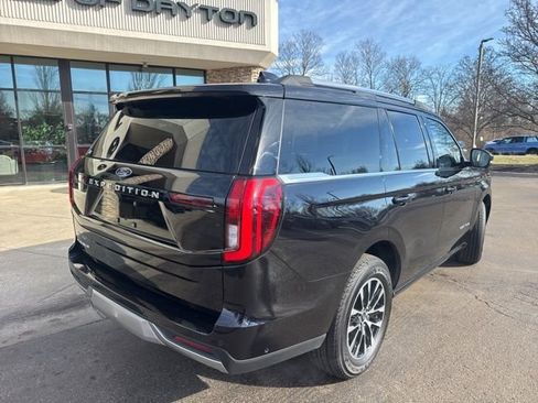 Certified 2025 Ford Expedition Platinum AWD/4WD image 3
