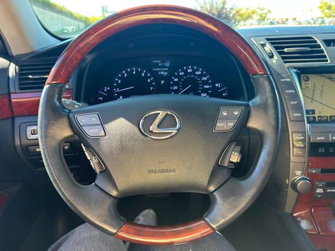 Used 2007 Lexus LS 460 image 22