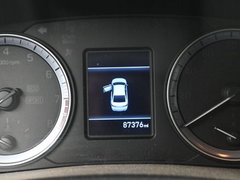 Used 2018 Hyundai Sonata SE FWD image 13
