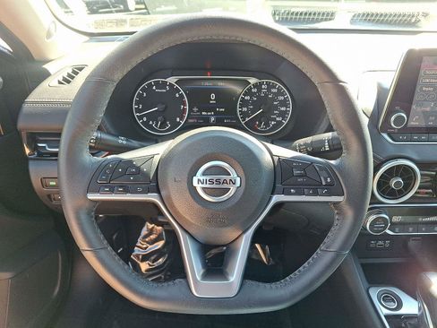 Used 2020 Nissan Sentra SV w/ Electronics Package image 19