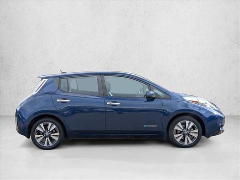 Used 2017 Nissan Leaf SL image 4