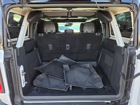Certified 2024 Ford Bronco Badlands AWD/4WD image 13