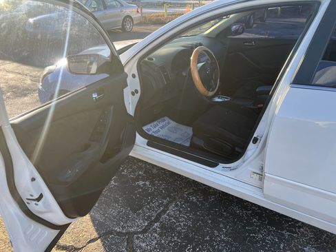 Used 2012 Nissan Altima 2.5 S image 8