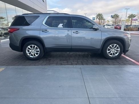 Used 2019 Chevrolet Traverse LT image 4