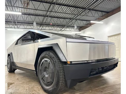 Used 2025 Tesla Cybertruck Cyberbeast AWD/4WD image 6