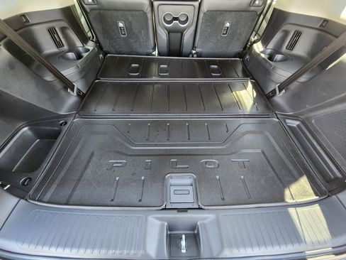 Used 2024 Honda Pilot EX-L image 33