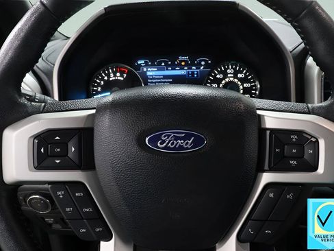 Used 2018 Ford F150 Lariat w/ Equipment Group 502A Luxury image 15