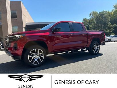 Used 2024 Chevrolet Colorado Z71 w/ Z71 Convenience Package 2
