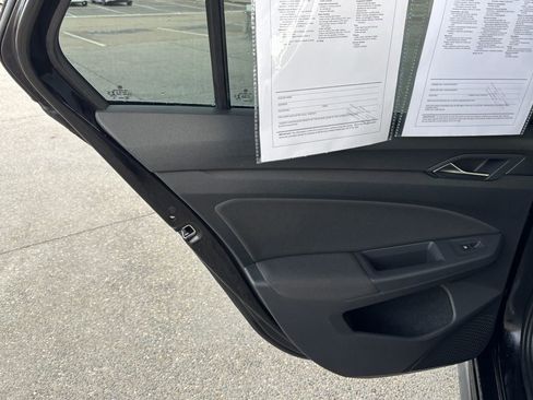 Used 2022 Volkswagen GTI S image 28