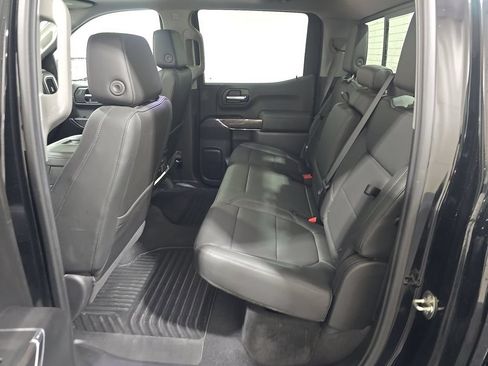 Used 2019 Chevrolet Silverado 1500 LTZ w/ LTZ Premium Package AWD/4WD image 4