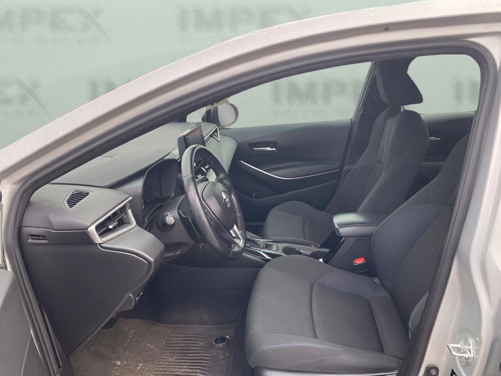 Used 2022 Toyota Corolla SE FWD image 9