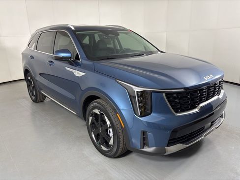 New 2026 Kia Sorento EX FWD image 2