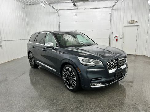 Used 2020 Lincoln Aviator Black Label w/ Dynamic Handling Package AWD/4WD image 2