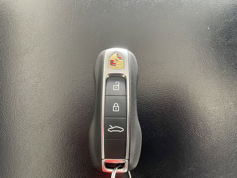 Used 2025 Porsche 911 Carrera S image 25