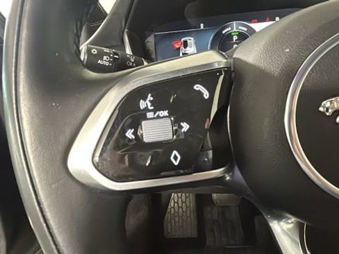 Used 2023 Jaguar I-PACE HSE AWD/4WD image 15