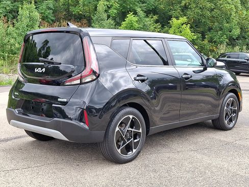 Used 2023 Kia Soul EX FWD image 6