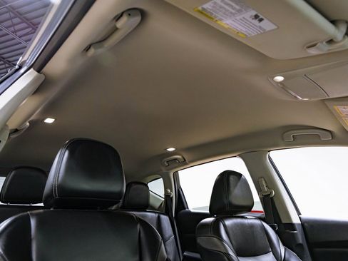 Used 2018 Nissan Murano SL image 26