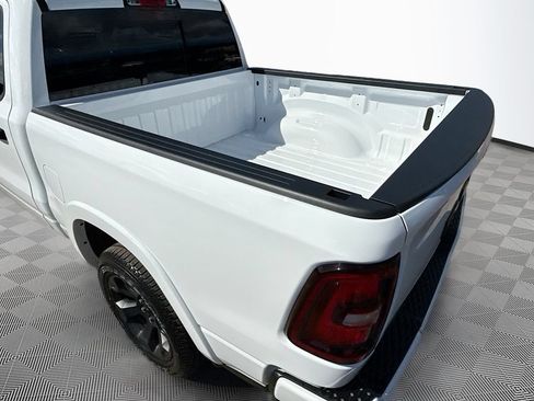 New 2026 RAM 1500 4x4 Crew Cab image 28