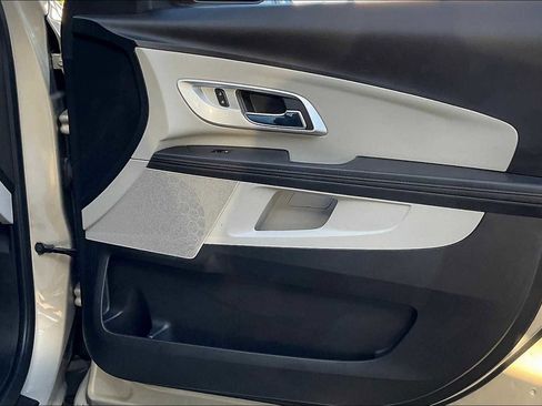 Used 2012 Chevrolet Equinox LS image 21