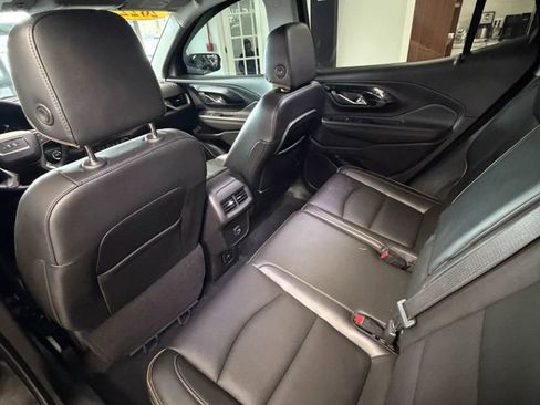 Used 2022 GMC Terrain AT4 AWD/4WD image 14