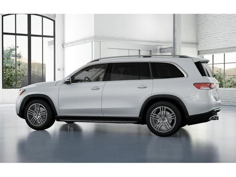 New 2026 Mercedes-Benz GLS 450 4MATIC image 32
