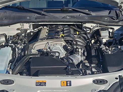 Used 2017 MAZDA MX-5 Miata RF Club image 21